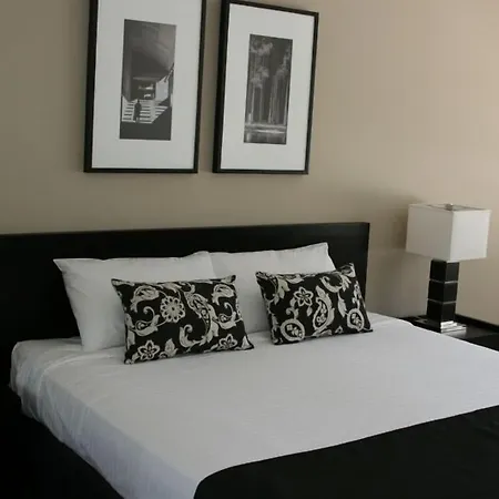 Chancellor Executive Apartments-2